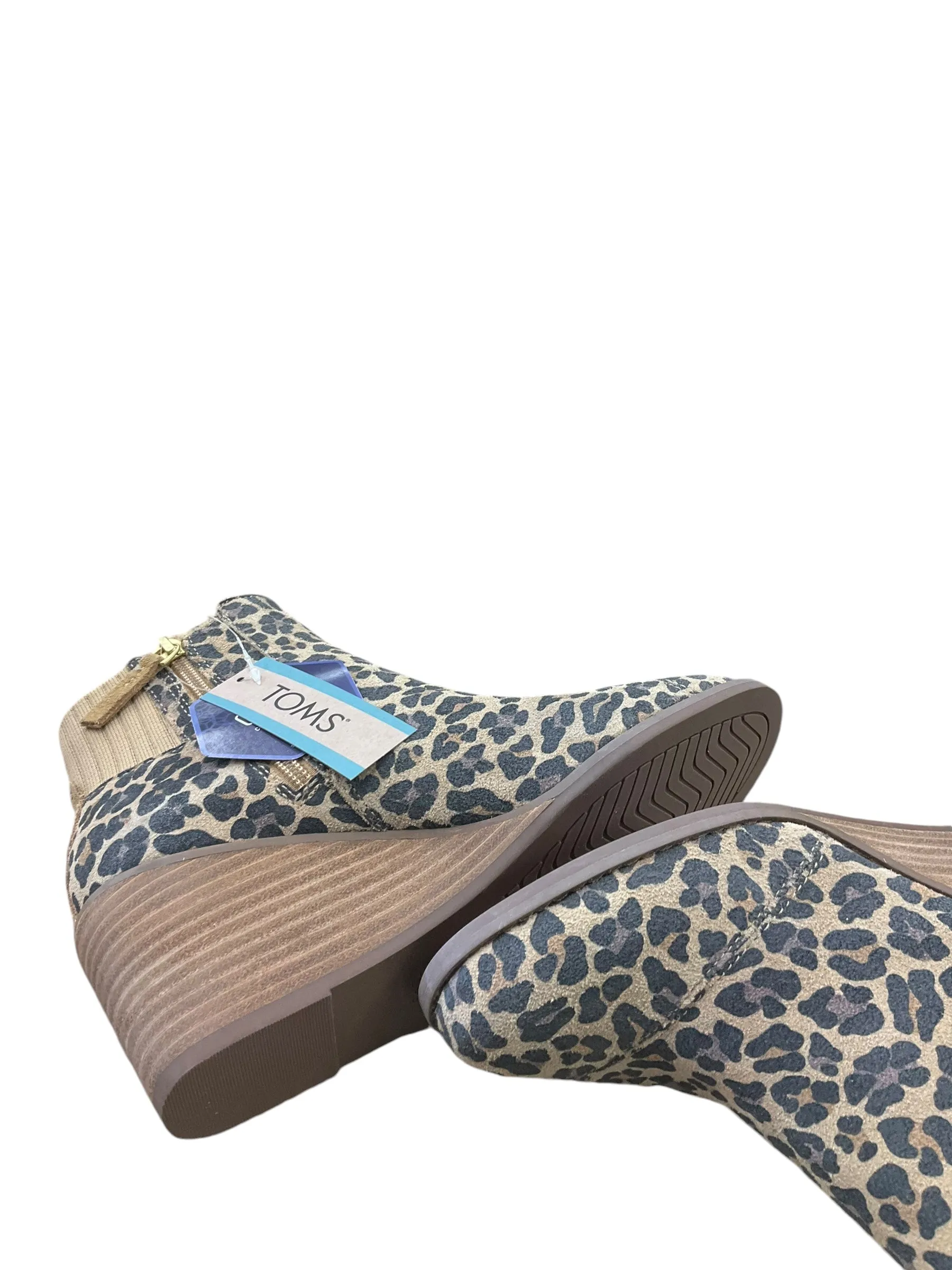 Boots Ankle Flats By Toms In Animal Print, Size: 7