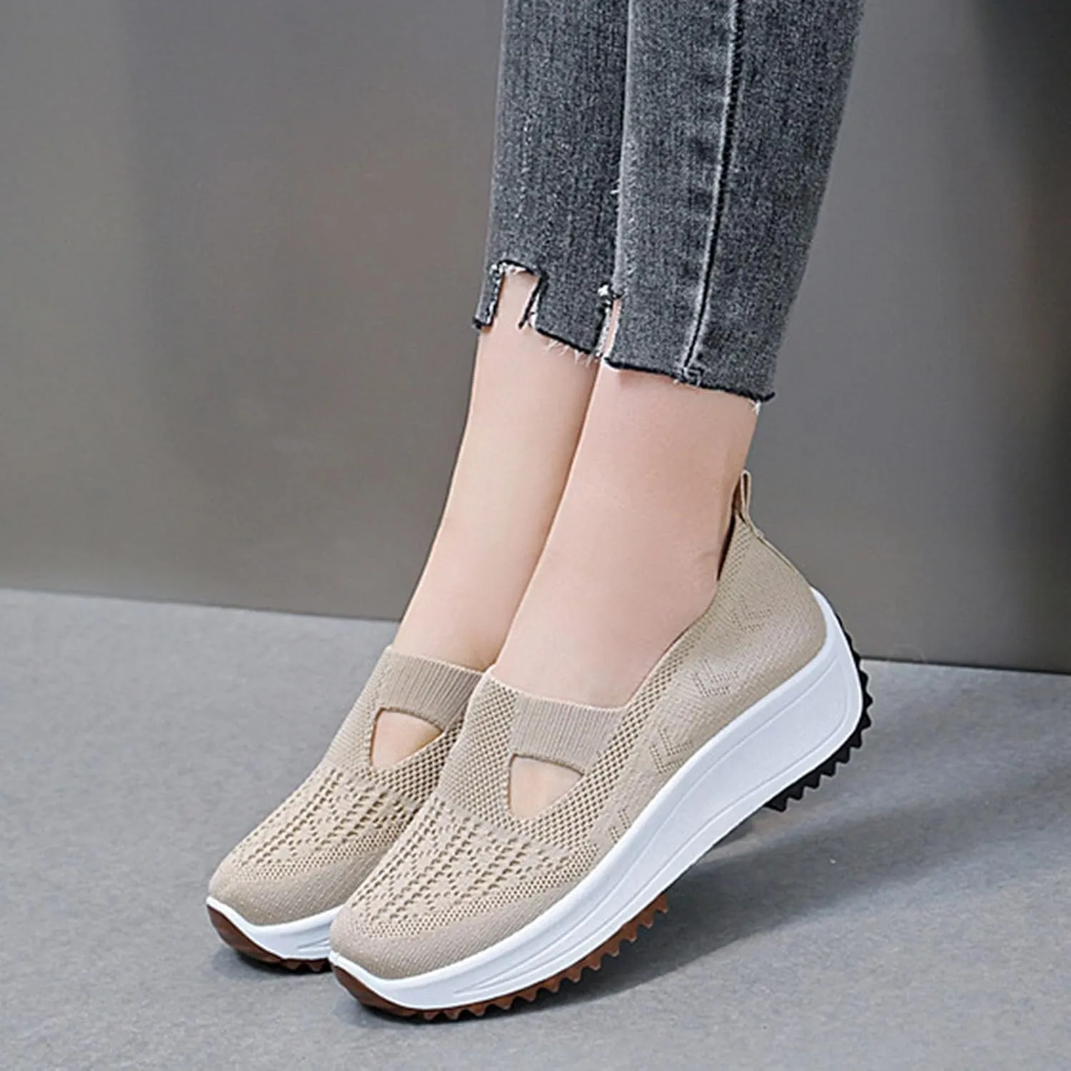 Fashion Summer Women Sports Shoes Flat Bottom Non Slip Mesh Hollow Upper Breathable Soft Slip On Low Top Platform Shoe