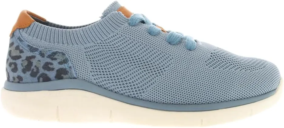 Propt Women's Sachi Breathable Lace Up Casual Sneaker