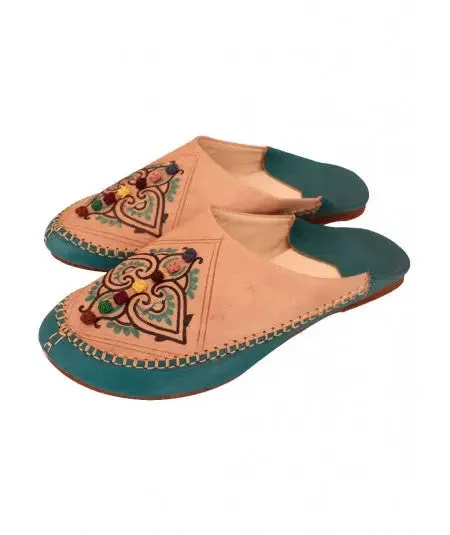 Round babouche slipper