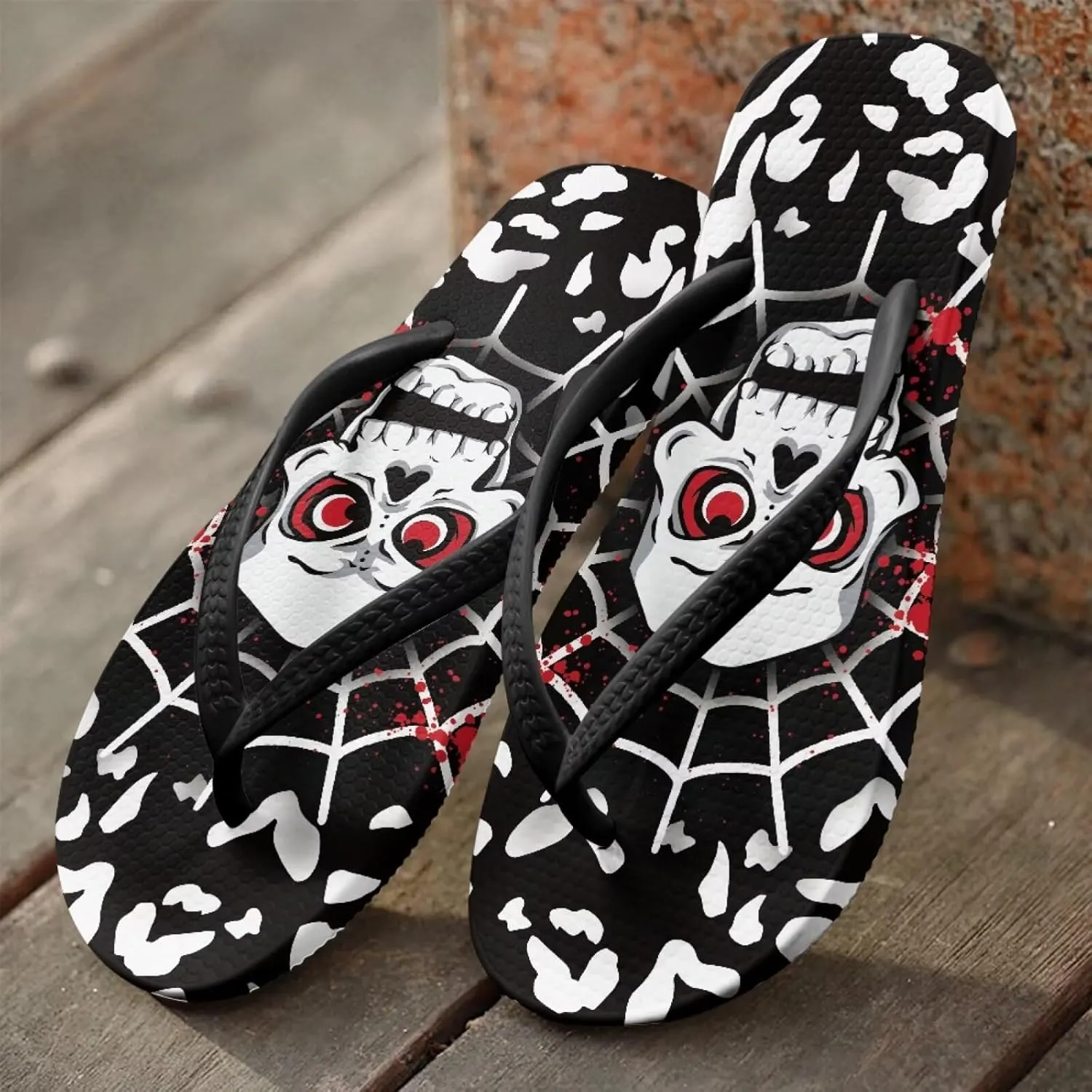 Womens Skull Flip Flops Flat Sandals Comfortable Thong Slippers Non-Slip Bathroom Shower Shoes